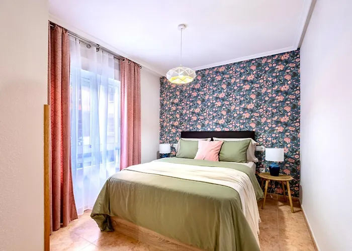 דירה Ramon Gallud טורבייחה