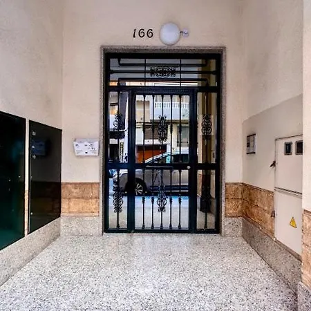 Apartment Ramon Gallud *